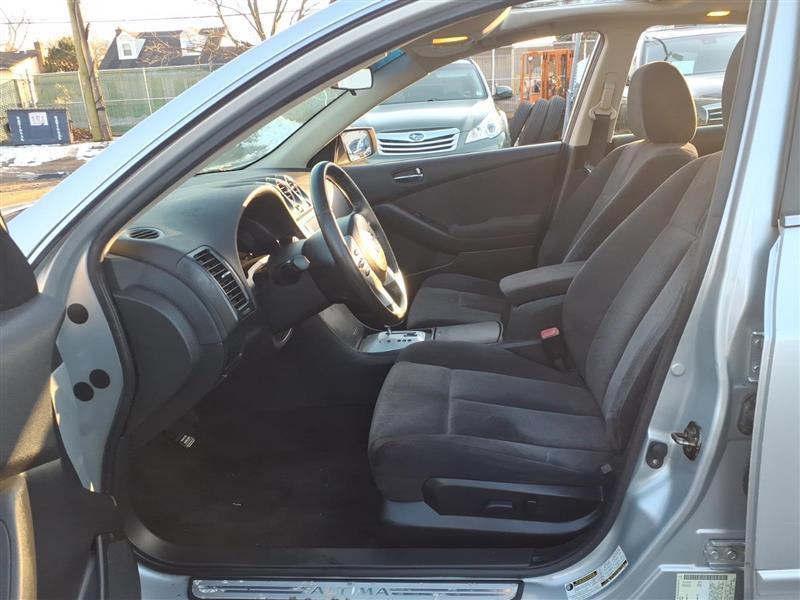 Nissan Altima 2.5 2009