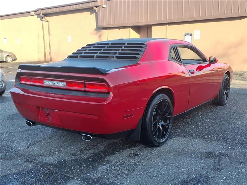 Dodge Challenger SXT 2012