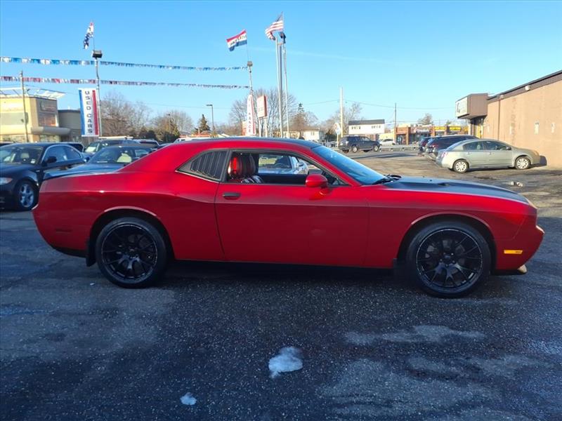 Dodge Challenger SXT 2012