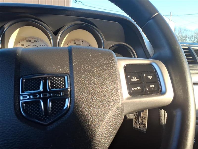 Dodge Challenger SXT 2012