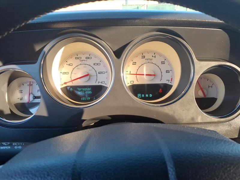 Dodge Challenger SXT 2012