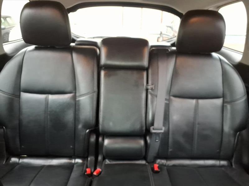 Nissan Pathfinder SV 4WD 2013