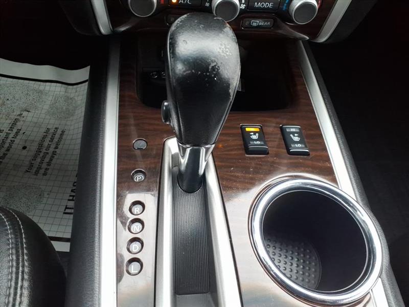 Nissan Pathfinder SV 4WD 2013