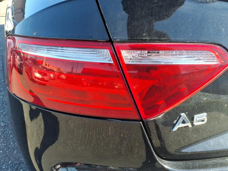 Audi A5 Coupe with Tiptronic 2009