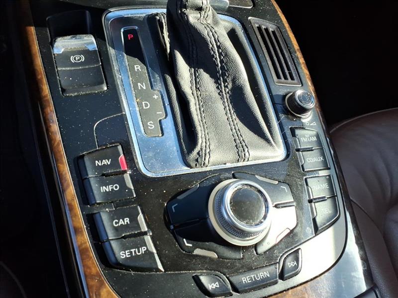 Audi A5 Coupe with Tiptronic 2009