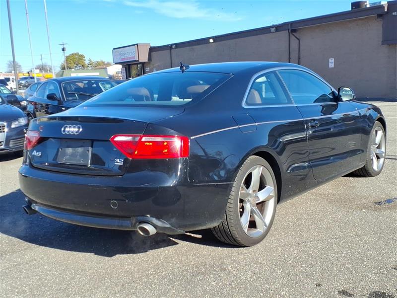 Audi A5 Coupe with Tiptronic 2009