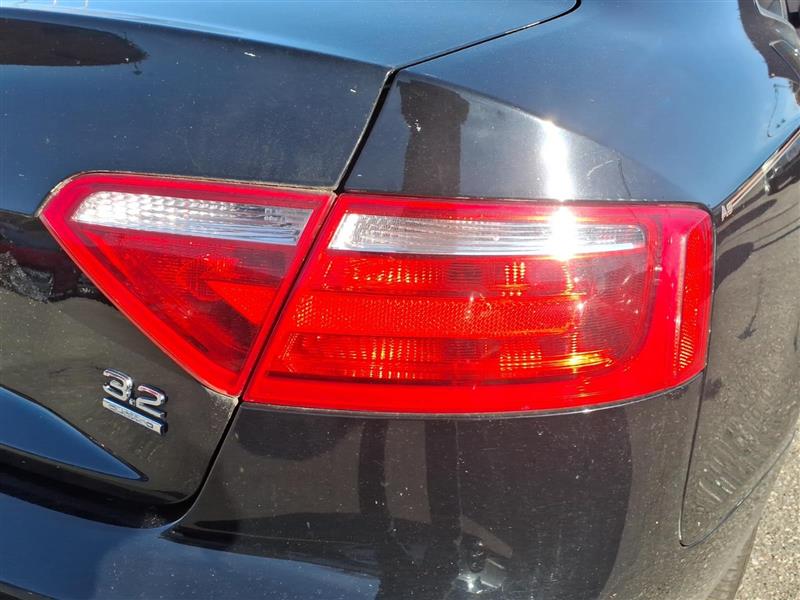 Audi A5 Coupe with Tiptronic 2009