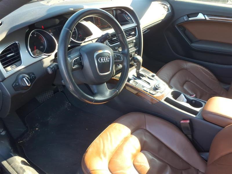 Audi A5 Coupe with Tiptronic 2009