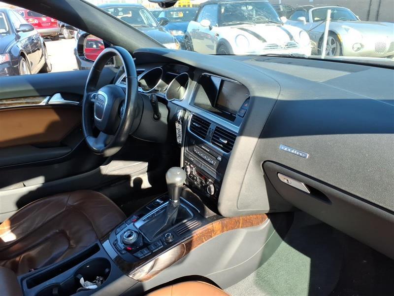 Audi A5 Coupe with Tiptronic 2009