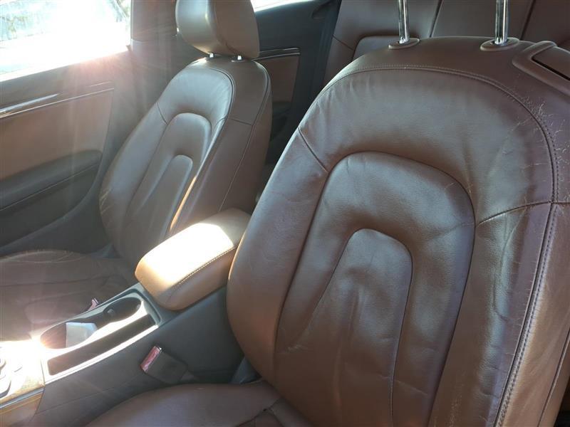 Audi A5 Coupe with Tiptronic 2009