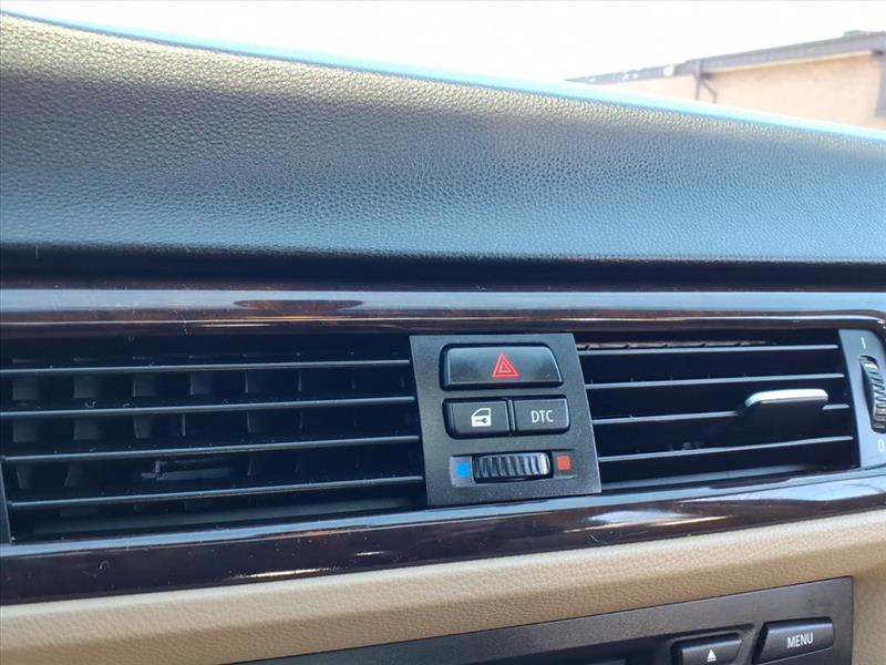 BMW 3-Series 328xi 2008