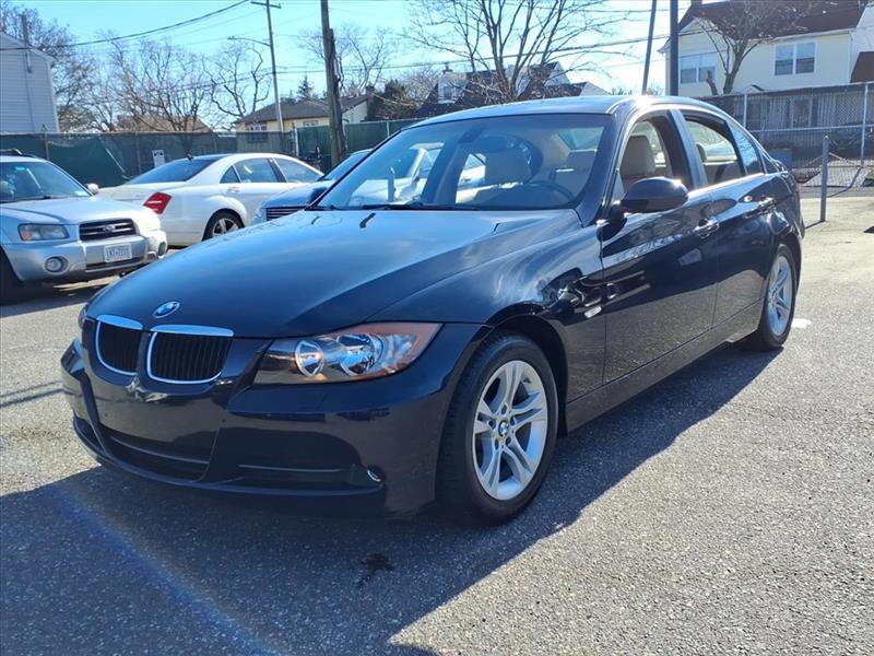 BMW 3-Series 328xi 2008