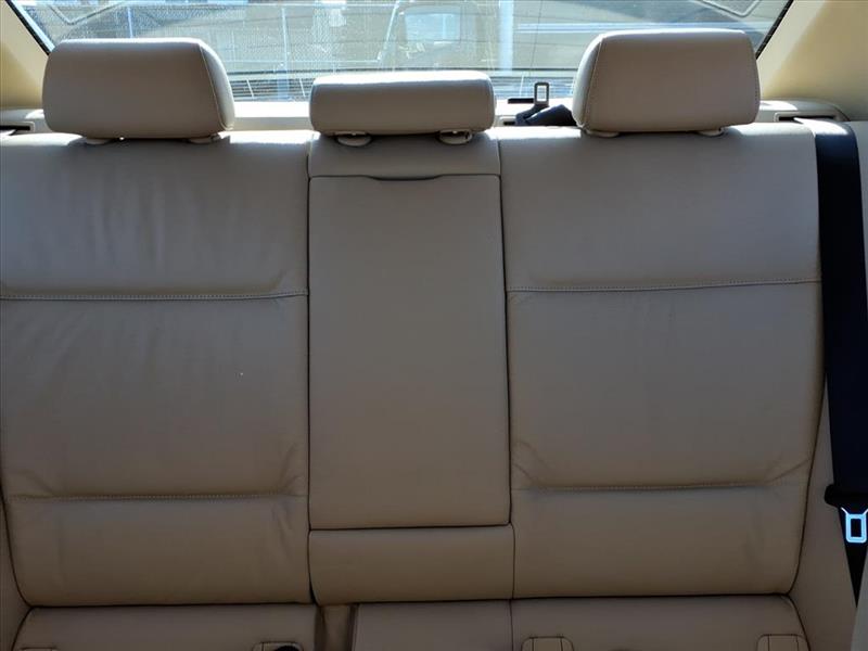 BMW 3-Series 328xi 2008