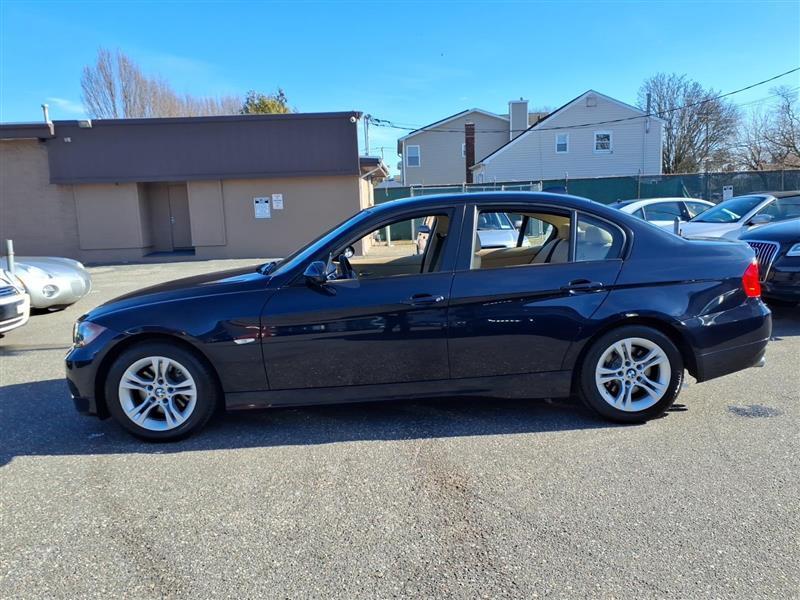BMW 3-Series 328xi 2008