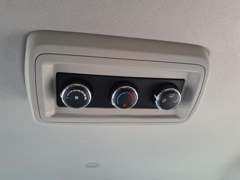 Dodge Grand Caravan SE 2012