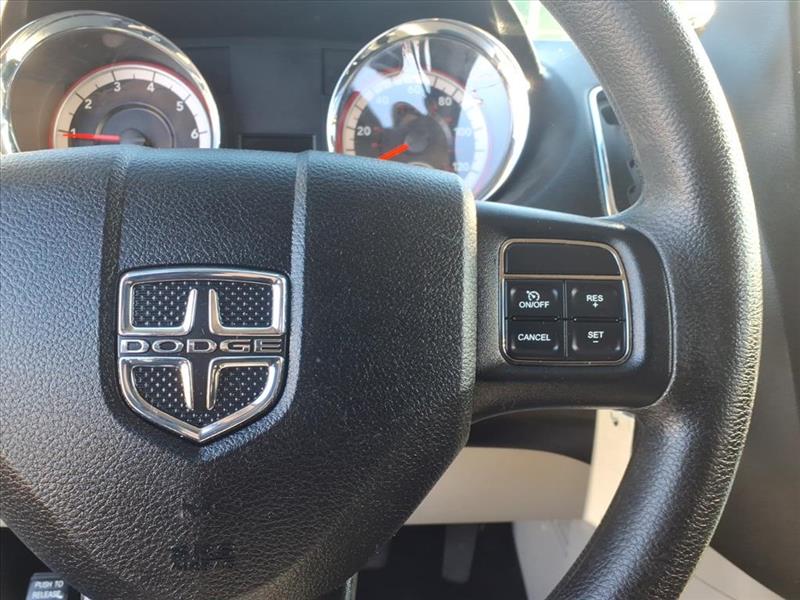 Dodge Grand Caravan SE 2012