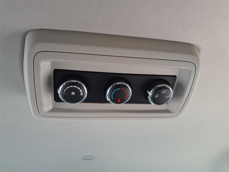 Dodge Grand Caravan SE 2012