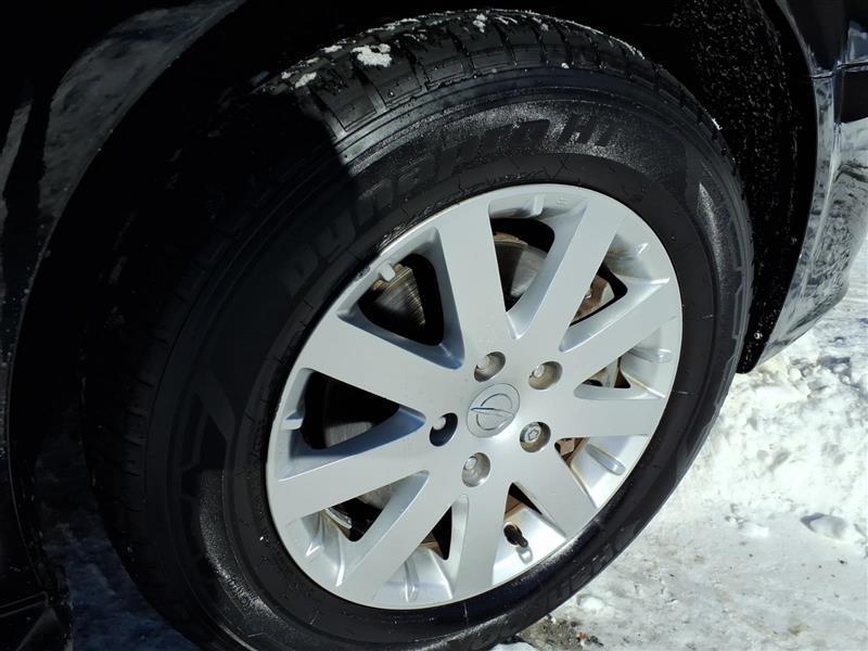 Chrysler Town & Country Touring-L 2012