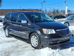 2012 Chrysler Town & Country 