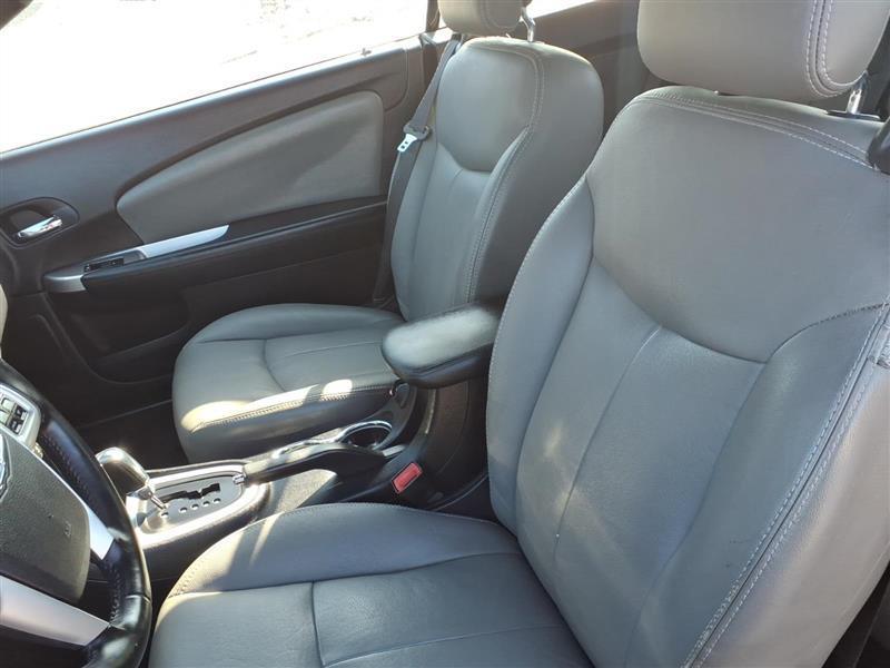 Chrysler 200 Touring Convertible 2012