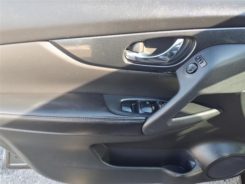 Nissan Rogue S AWD 2014