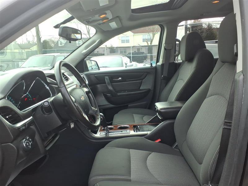 Chevrolet Traverse 1LT FWD 2014