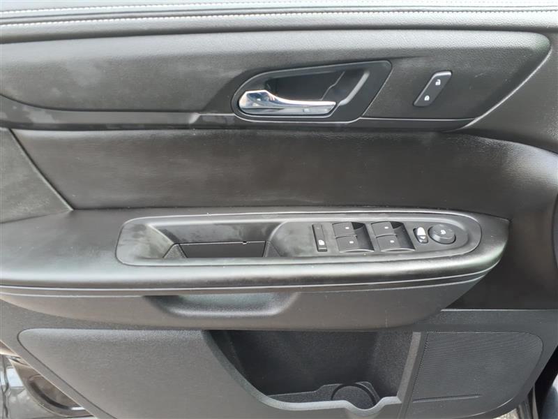 Chevrolet Traverse 1LT FWD 2014