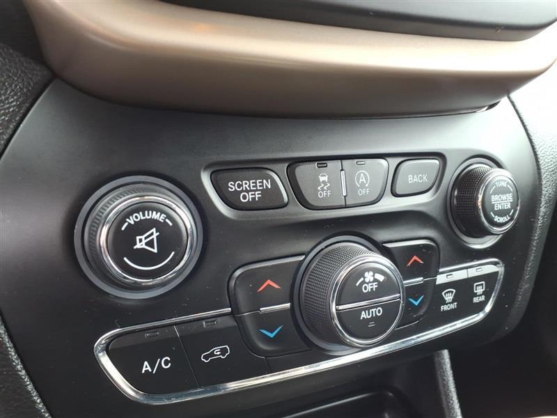 Jeep Cherokee Limited 4WD 2015