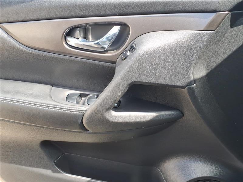 Nissan Rogue SV AWD 2015