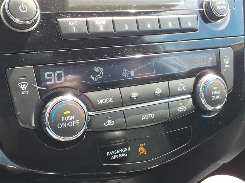 Nissan Rogue SV AWD 2015