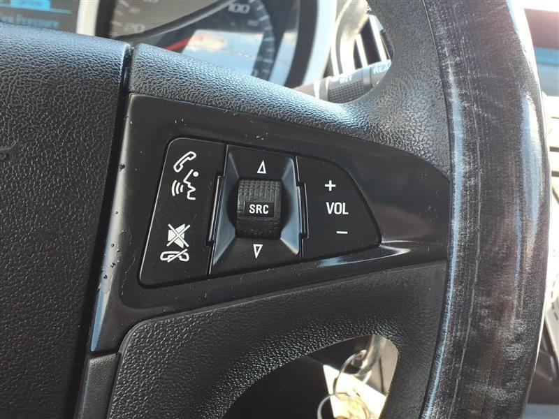 Chevrolet Equinox LS 2WD 2013