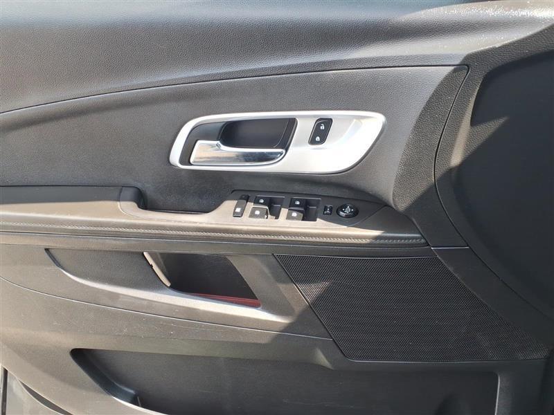 Chevrolet Equinox LS 2WD 2013