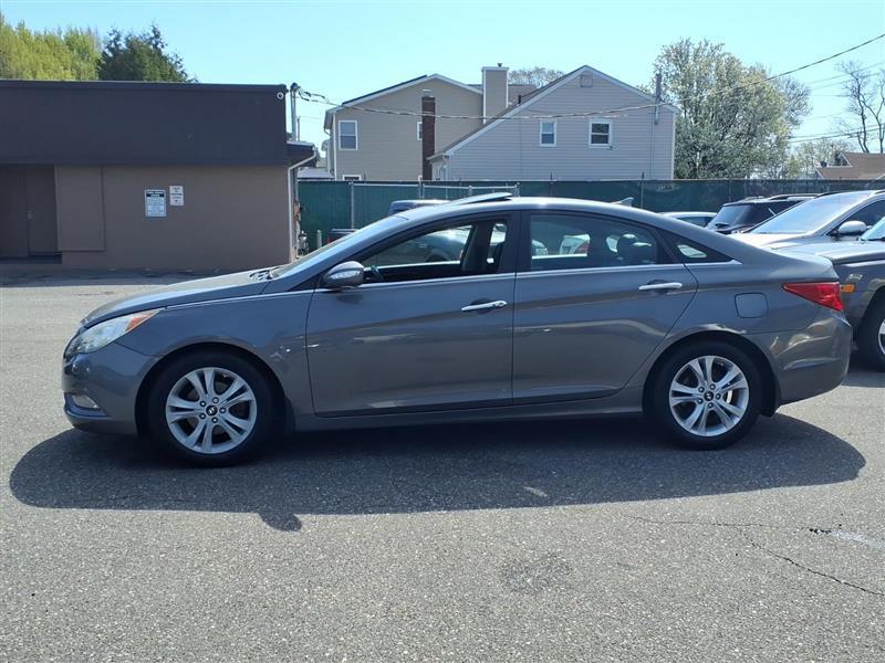 Hyundai Sonata Limited Auto 2011