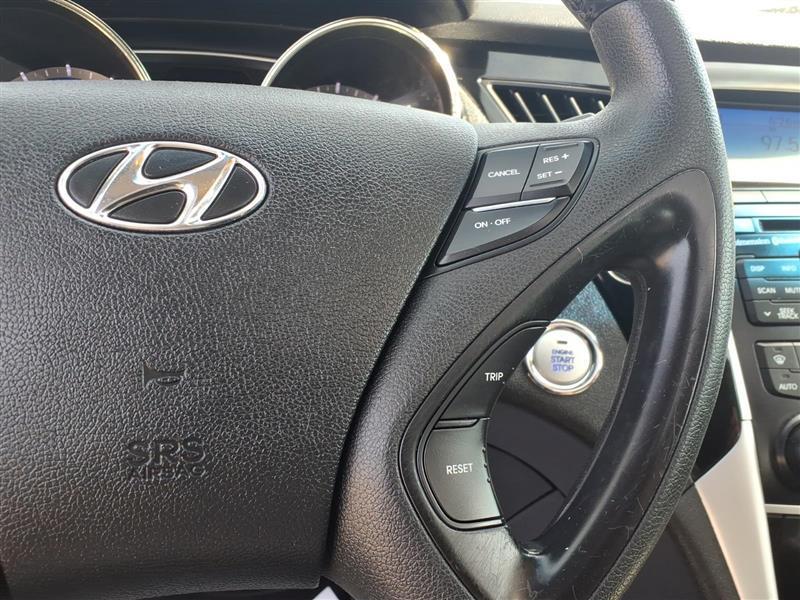 Hyundai Sonata Limited Auto 2011