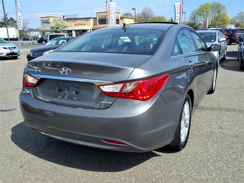 Hyundai Sonata Limited Auto 2011