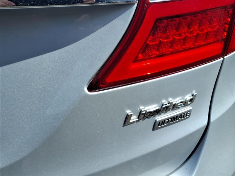 Hyundai Santa Fe Limited FWD 2015