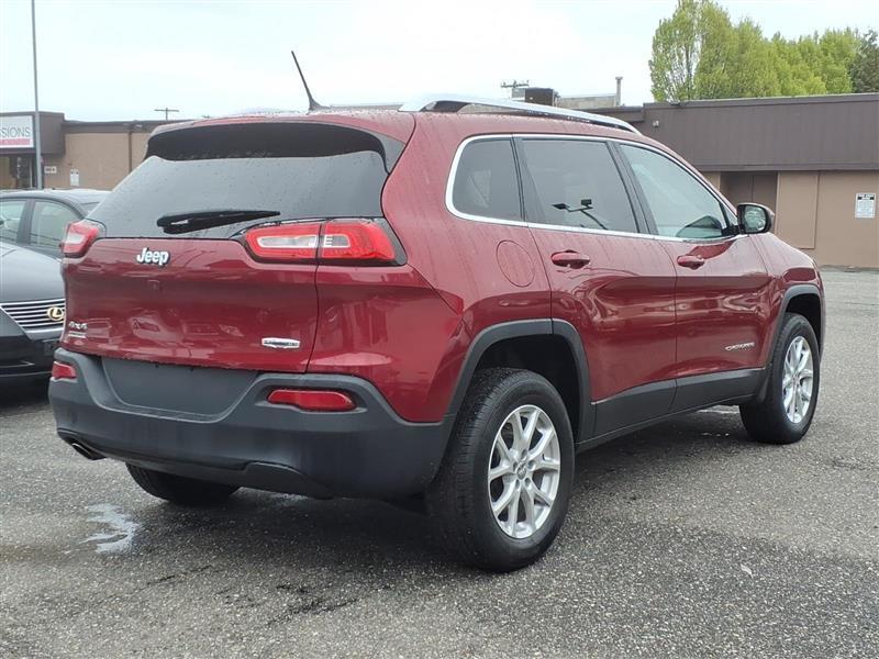 Jeep Cherokee Latitude 4WD 2015