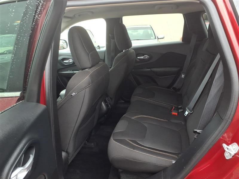 Jeep Cherokee Latitude 4WD 2015