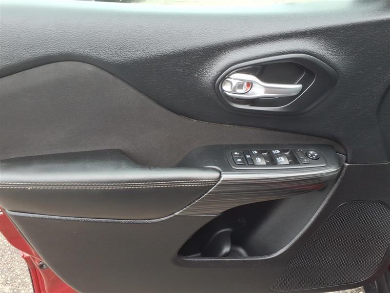 Jeep Cherokee Latitude 4WD 2015