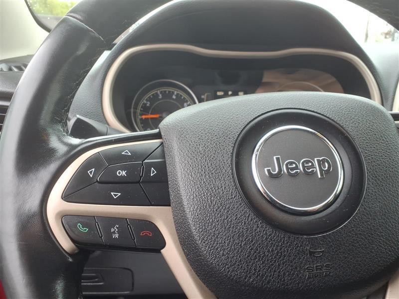 Jeep Cherokee Latitude 4WD 2015