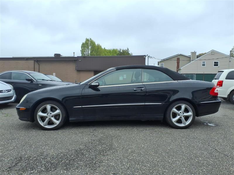 Mercedes-Benz CLK-Class CLK320 Cabriolet 2005