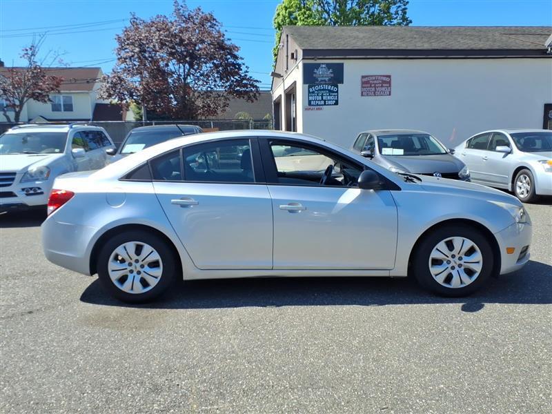 Chevrolet Cruze LS Auto 2014