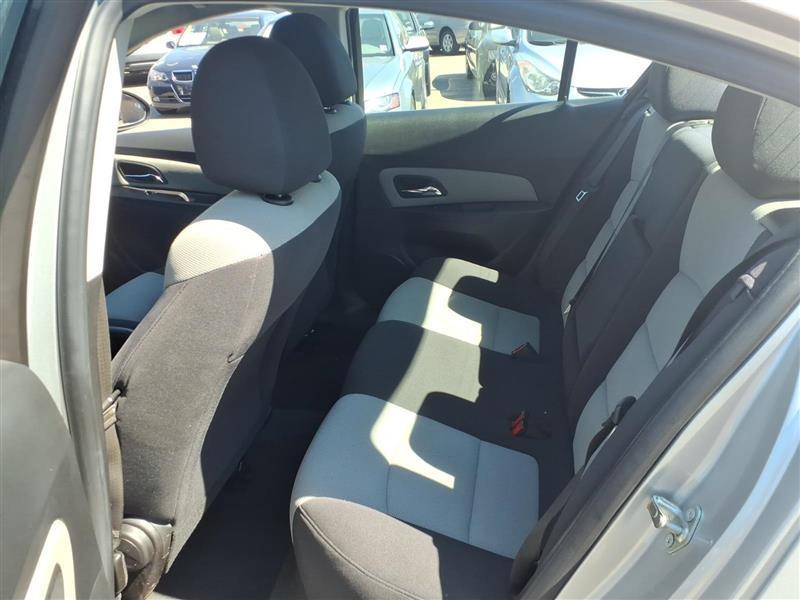 Chevrolet Cruze LS Auto 2014