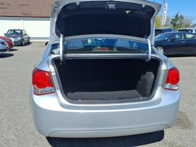 Chevrolet Cruze LS Auto 2014