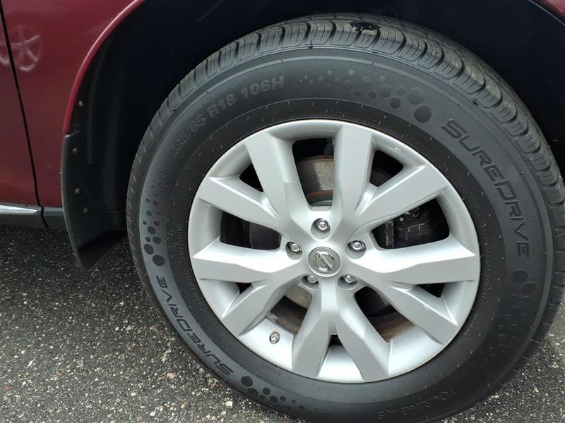 Nissan Murano S AWD 2011