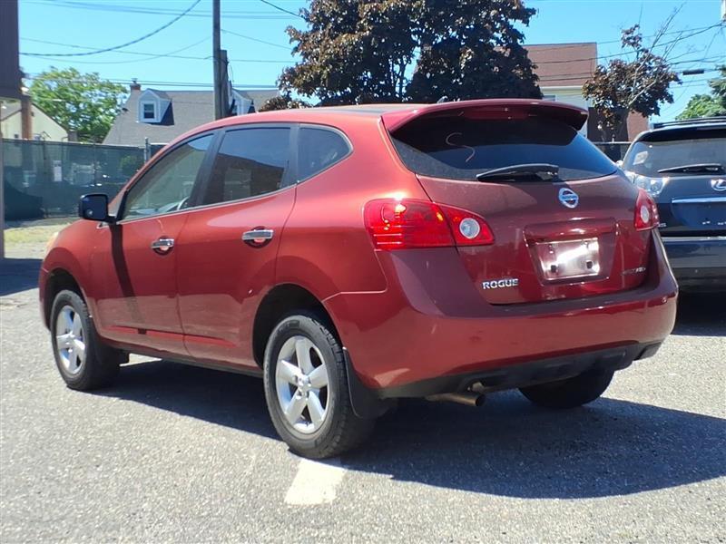 Nissan Rogue S AWD 2010