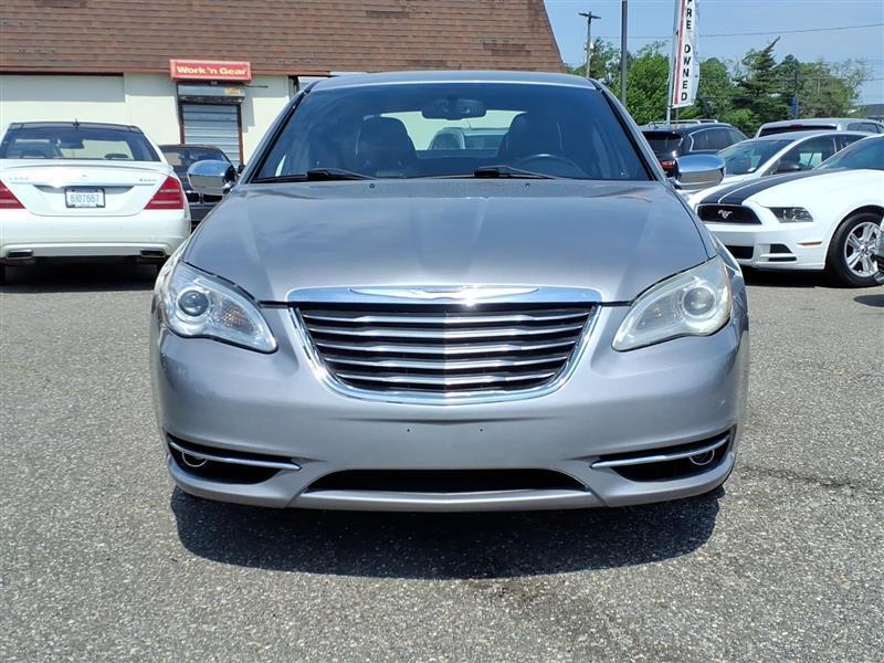 Chrysler 200 Limited 2013