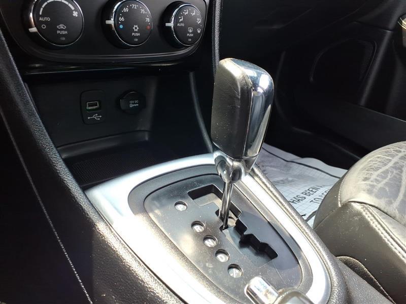 Chrysler 200 Limited 2013