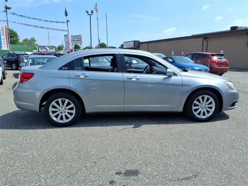 Chrysler 200 Limited 2013