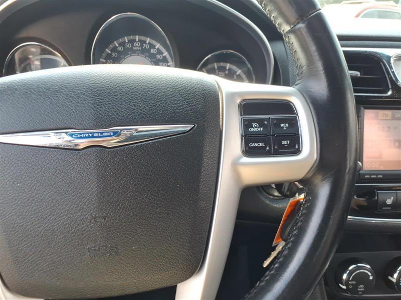 Chrysler 200 Limited 2013